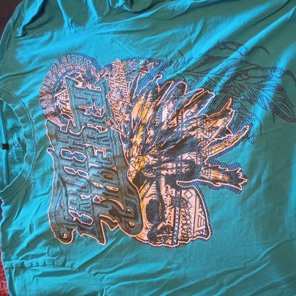L shirt